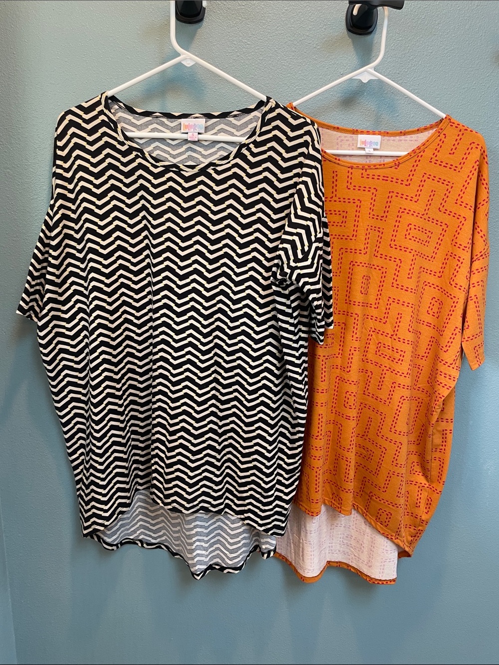 Bundle of 2 LuLaRoe Irma High-Low Tunic Top- Small